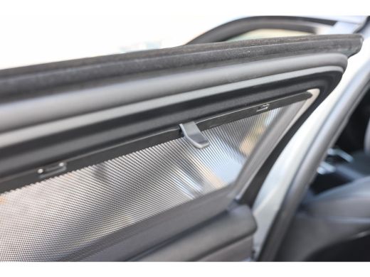 BMW 3 Serie Touring 330e High Executive M Sport Automaat / Panoramadak / Trekhaak / Sportstoelen / Comfort Ac... ActivLease financial lease