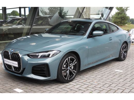 BMW 4 Serie Coupé 430i xDrive M Sport Automaat / Schuif-kanteldak / Achteruitrijcamera / Stoelverwarming / M ... ActivLease financial lease