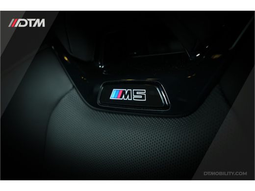 BMW M5 Touring M5 | Drivers Package | Keramisch | Origineel Nederlands | 1e eigenaar | Carbon ActivLease financial lease