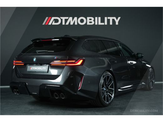 BMW M5 Touring M5 | Drivers Package | Keramisch | Origineel Nederlands | 1e eigenaar | Carbon ActivLease financial lease