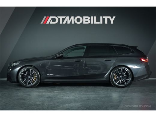 BMW M5 Touring M5 | Drivers Package | Keramisch | Origineel Nederlands | 1e eigenaar | Carbon ActivLease financial lease