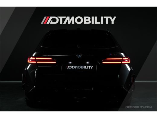 BMW M5 Touring M5 | Drivers Package | Keramisch | Origineel Nederlands | 1e eigenaar | Carbon ActivLease financial lease
