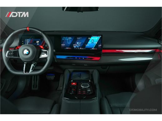 BMW M5 Touring M5 | Drivers Package | Keramisch | Origineel Nederlands | 1e eigenaar | Carbon ActivLease financial lease