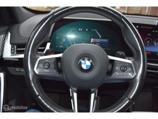 BMW X1 sDrive18i Voll Pano headup e stoelen ActivLease financial lease