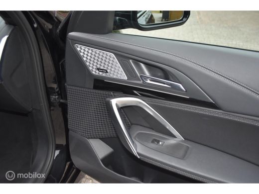 BMW X1 sDrive18i Voll Pano headup e stoelen ActivLease financial lease