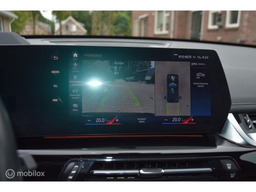 BMW X1 sDrive18i Voll Pano headup e stoelen ActivLease financial lease