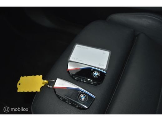 BMW X1 sDrive18i Voll Pano headup e stoelen ActivLease financial lease