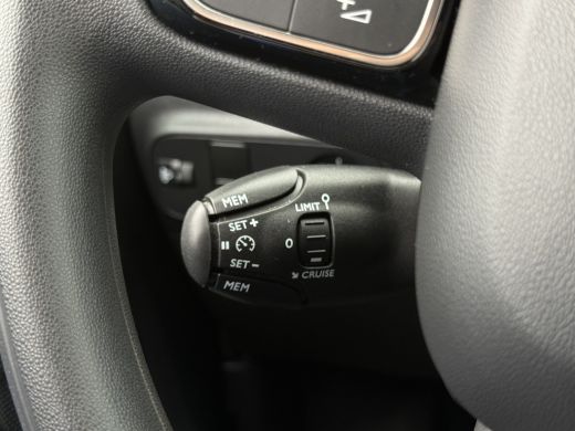 Citroën C3 1.2 PureTech Shine Automaat ActivLease financial lease