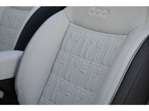 Fiat 500C La Prima 42 kWh DEMO-DEAL! | Vol-Leder | Stoelverwarming | Adaptive Cruise | Dodehoek-Detectie | ... ActivLease financial lease