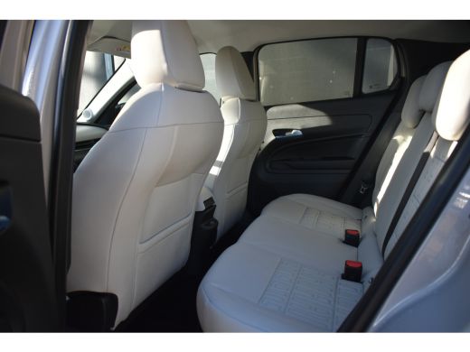 Fiat 600 1.2 Hybrid La Prima 100pk DEMO-DEAL! | Vol-Leder | Elektr. Stoelen | Elektr. Achterklep | Achteru... ActivLease financial lease