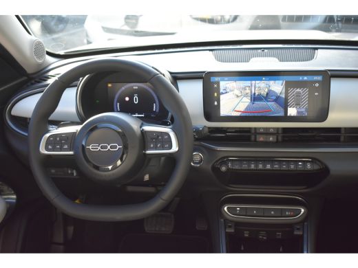 Fiat 600 1.2 Hybrid La Prima 100pk DEMO-DEAL! | Vol-Leder | Elektr. Stoelen | Elektr. Achterklep | Achteru... ActivLease financial lease