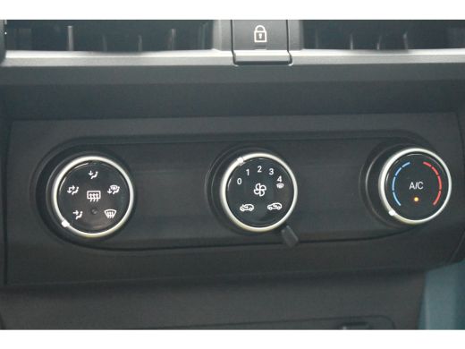 Fiat Panda 1.2 Hybrid Icon 100pk Automaat DEMO-DEAL! | Navigatie by App | Cruise Control | Parkeersensoren |... ActivLease financial lease