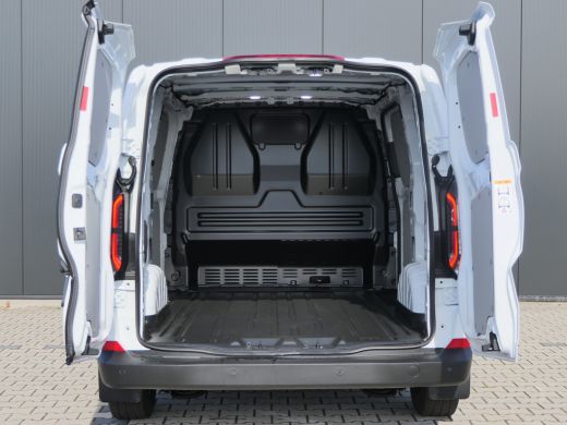 Ford E-Transit Custom 320 L1H1 Trend 65 kWh Uit voorraad, 2300kg trekgewicht! ActivLease financial lease