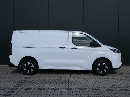 Ford E-Transit Custom 320 L1H1 Trend 65 kWh Uit voorraad, 2300kg trekgewicht! ActivLease financial lease