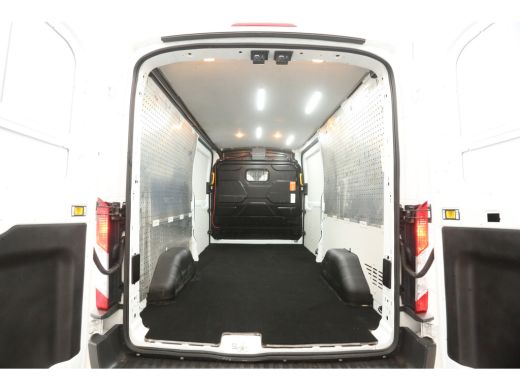 Ford Transit 350 2.0 TDCI L3H2 Trend | 2800kg Trekgew. | Trekh. | Airco | Cruise | 2xSchuifdeur | Parkeersens. ActivLease financial lease