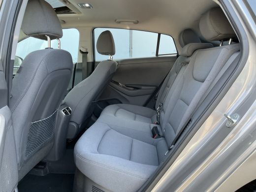 Hyundai IONIQ 1.6 GDi PHEV Premium Stoel/Stuurverw OpenSky Incl.BTW Plug-in Voll.Onderhouden! ActivLease financial lease