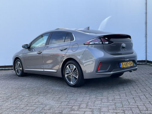 Hyundai IONIQ 1.6 GDi PHEV Premium Stoel/Stuurverw OpenSky Incl.BTW Plug-in Voll.Onderhouden! ActivLease financial lease