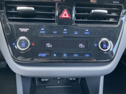 Hyundai IONIQ 1.6 GDi PHEV Premium Stoel/Stuurverw OpenSky Incl.BTW Plug-in Voll.Onderhouden! ActivLease financial lease