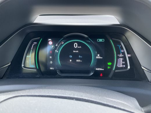 Hyundai IONIQ 1.6 GDi PHEV Premium Stoel/Stuurverw OpenSky Incl.BTW Plug-in Voll.Onderhouden! ActivLease financial lease