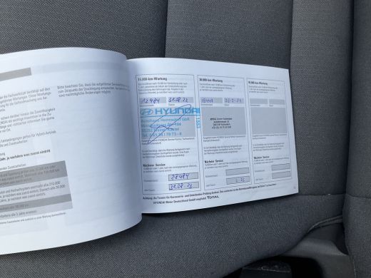 Hyundai IONIQ 1.6 GDi PHEV Premium Stoel/Stuurverw OpenSky Incl.BTW Plug-in Voll.Onderhouden! ActivLease financial lease