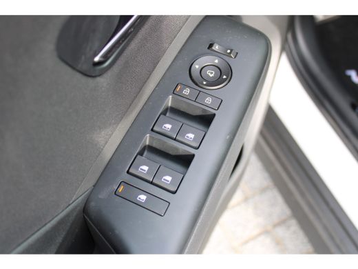 Hyundai Kona N Line Edition 65.4 kWh | Adaptive Cruise Control | Lane Assist | Parkeersenoren voor en achter |... ActivLease financial lease