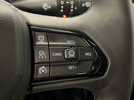 Jeep Compass 4xe 240 Plug-in Hybrid Electric Upland | 360 Camera | Apple Carplay/Android Auto| Audio premium |... ActivLease financial lease