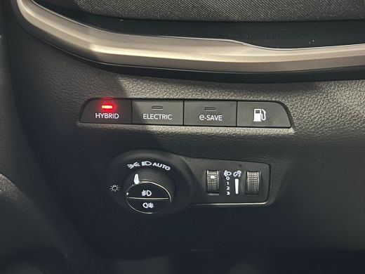 Jeep Compass 4xe 240 Plug-in Hybrid Electric Upland | 360 Camera | Apple Carplay/Android Auto| Audio premium |... ActivLease financial lease