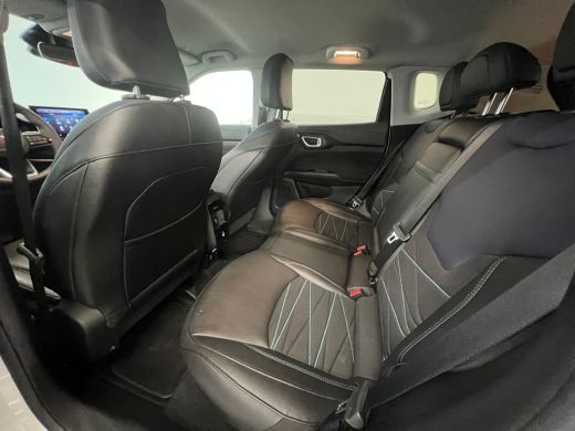 Jeep Compass 4xe 240 Plug-in Hybrid Electric Upland | 360 Camera | Apple Carplay/Android Auto| Audio premium |... ActivLease financial lease