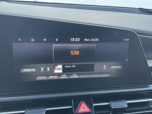 Kia Niro 1.6 GDi Hybrid DynamicPlusLine Pano HUD Leer Stoel/Stuurverw Camera NL-Auto! ActivLease financial lease