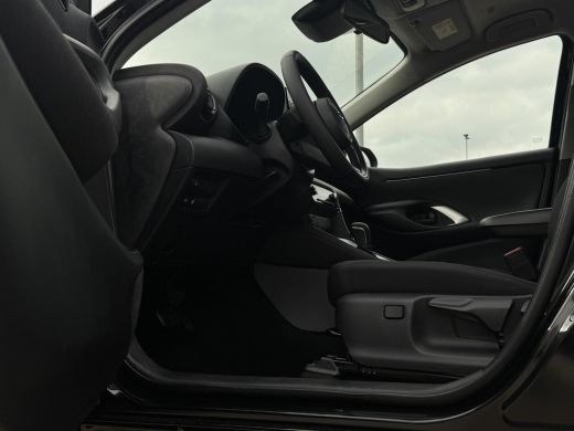 Mazda 2 Hybrid Hybrid 1.5 Exclusive-line | Stoel/stuurverwarming | Grootlicht hulp | Climate controll | Parkeerh... ActivLease financial lease