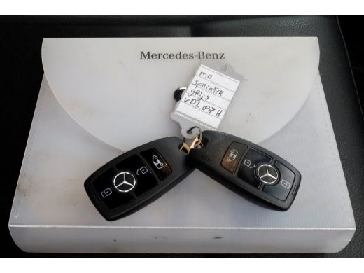 Mercedes-Benz Sprinter 316 CDI 163pk E6 RWD L2H2 7G Automaat LED/Camera Trekhaak 2800kg 11-2019 ActivLease financial lease