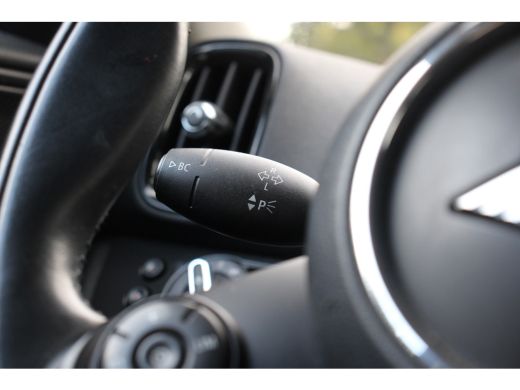 Mini Countryman 2.0 Cooper S E ALL4 | NL-AUTO! | 1 EIGENAAR! | STOELVERWARMING | LEDER | LED | PARK SENS V+A | DE... ActivLease financial lease