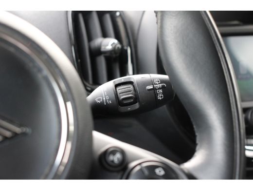 Mini Countryman 2.0 Cooper S E ALL4 | NL-AUTO! | 1 EIGENAAR! | STOELVERWARMING | LEDER | LED | PARK SENS V+A | DE... ActivLease financial lease