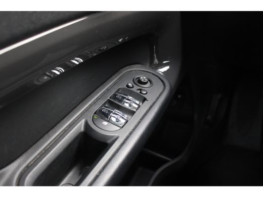 Mini Countryman 2.0 Cooper S E ALL4 | NL-AUTO! | 1 EIGENAAR! | STOELVERWARMING | LEDER | LED | PARK SENS V+A | DE... ActivLease financial lease