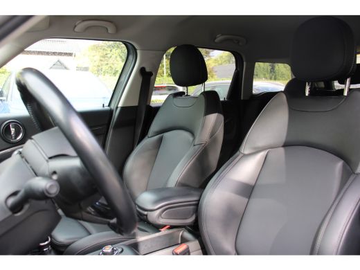 Mini Countryman 2.0 Cooper S E ALL4 | NL-AUTO! | 1 EIGENAAR! | STOELVERWARMING | LEDER | LED | PARK SENS V+A | DE... ActivLease financial lease