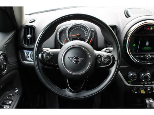 Mini Countryman 2.0 Cooper S E ALL4 | NL-AUTO! | 1 EIGENAAR! | STOELVERWARMING | LEDER | LED | PARK SENS V+A | DE... ActivLease financial lease