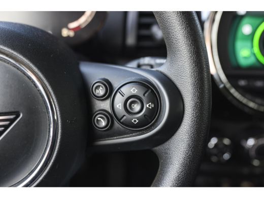 Mini One One First / Airconditioning / Multifunctioneel stuurwiel ActivLease financial lease