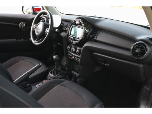 Mini One One First / Airconditioning / Multifunctioneel stuurwiel ActivLease financial lease