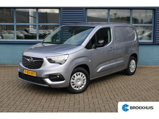 Opel Combo-e 50kWh 136 PK | NAVI | TREKHAAK | CARPLAY | 5,9% RENTE FINANCIAL LEASE!