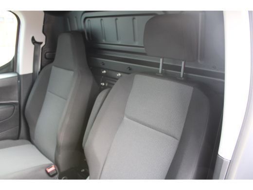 Opel Combo-e 50kWh 136 PK | NAVI | TREKHAAK | CARPLAY | 5,9% RENTE FINANCIAL LEASE! ActivLease financial lease