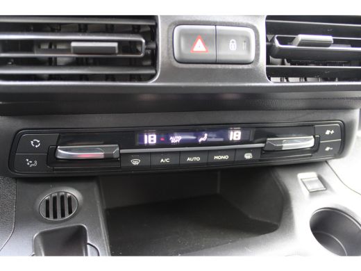 Opel Combo-e 50kWh 136 PK | NAVI | TREKHAAK | CARPLAY | 5,9% RENTE FINANCIAL LEASE! ActivLease financial lease