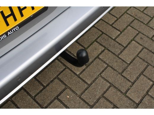 Opel Combo-e 50kWh 136 PK | NAVI | TREKHAAK | CARPLAY | 5,9% RENTE FINANCIAL LEASE! ActivLease financial lease