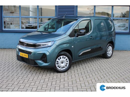 Opel Combo-e 50kWh 136 PK NIEUW MODEL! | 3-ZITS | NAVI | TREKHAAK | CAMERA | CARPLAY | 5,9% RENTE FINANCIAL LE...