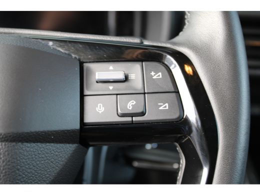 Opel Combo-e 50kWh 136 PK NIEUW MODEL! | 3-ZITS | NAVI | TREKHAAK | CAMERA | CARPLAY | 5,9% RENTE FINANCIAL LE... ActivLease financial lease