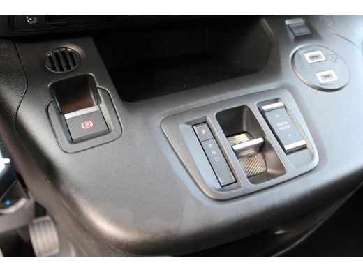 Opel Combo-e 50kWh 136 PK NIEUW MODEL! | 3-ZITS | NAVI | TREKHAAK | CAMERA | CARPLAY | 5,9% RENTE FINANCIAL LE... ActivLease financial lease