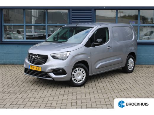 Opel Combo-e 50kWh 136 PK | NAVI | TREKHAAK | CAMERA | CARPLAY | 5,9% RENTE FINANCIAL LEASE!