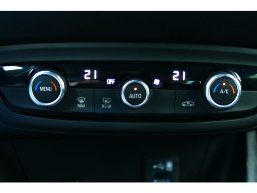 Opel Crossland 1.2 TURBO 110PK ULTIMATE / NAVI / ALCANTARA / LED / PDC / CLIMA / 17"LMV / CAMERA / AGR / KEYLESS... ActivLease financial lease