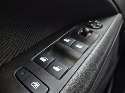 Opel Crossland X 1.2 Turbo Edition Trekhaak | Carplay/Android Auto | Cruise control | ActivLease financial lease