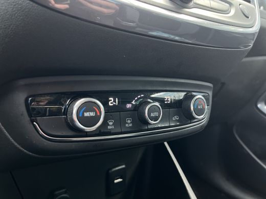 Opel Crossland X 1.2 Turbo Innovation Camera | Climate control | Parkeersensoren | LED | Comfortstoelen ActivLease financial lease