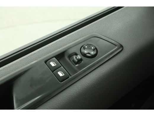 Opel Vivaro 2.0 CDTI L2H1 | 360° Camera | Cruise | Airco | Trekh. | 3-Zits | Navigatie ActivLease financial lease